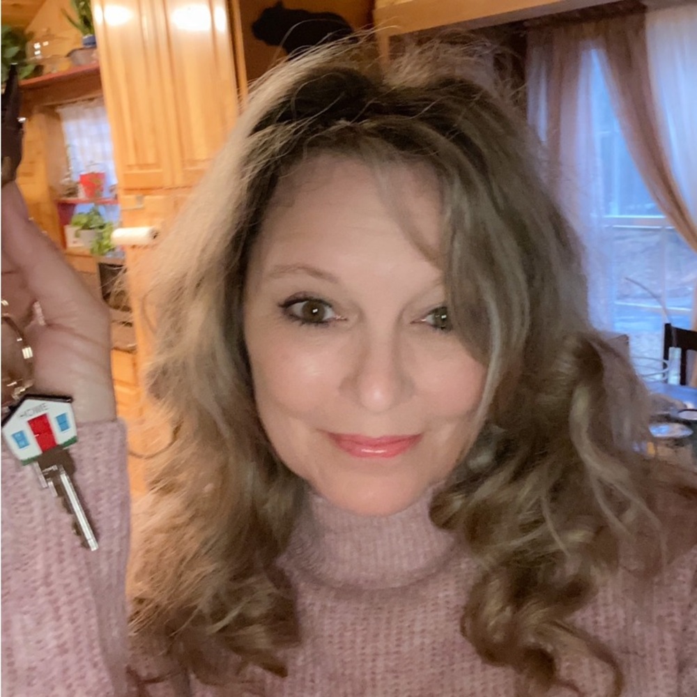 Meet your Posher, Mechelle